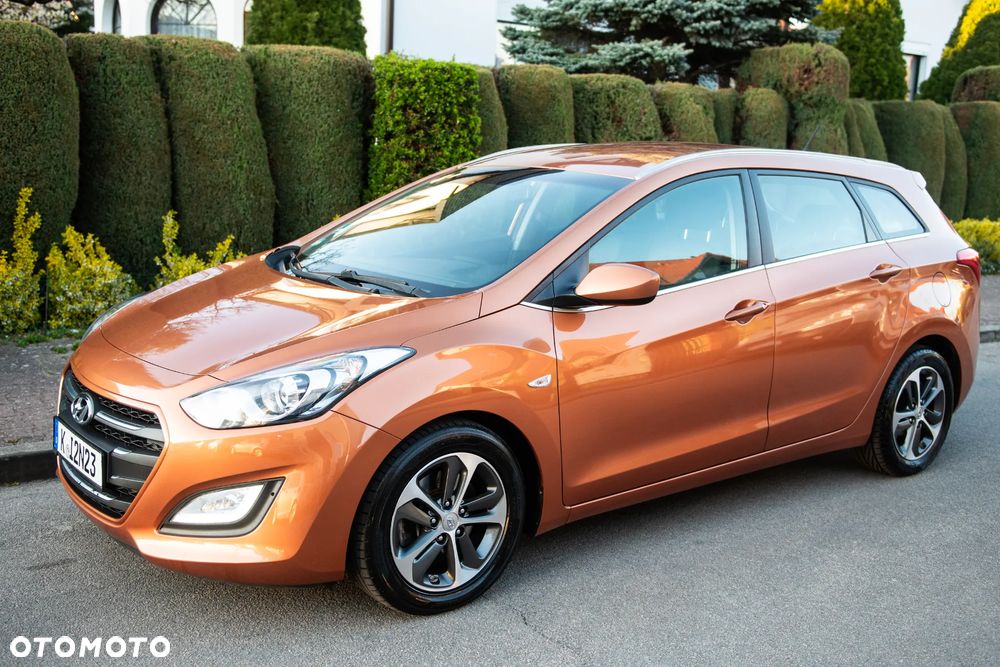 Hyundai i30 1.6 GDI Premium - 3