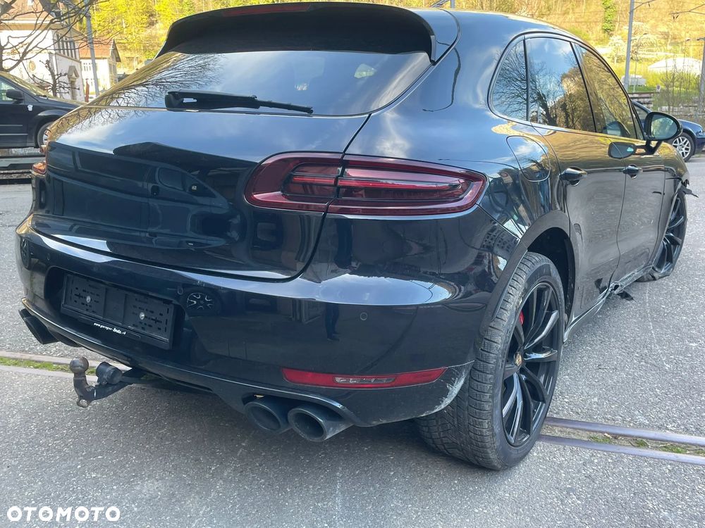 Porsche Macan Turbo PDK - 4