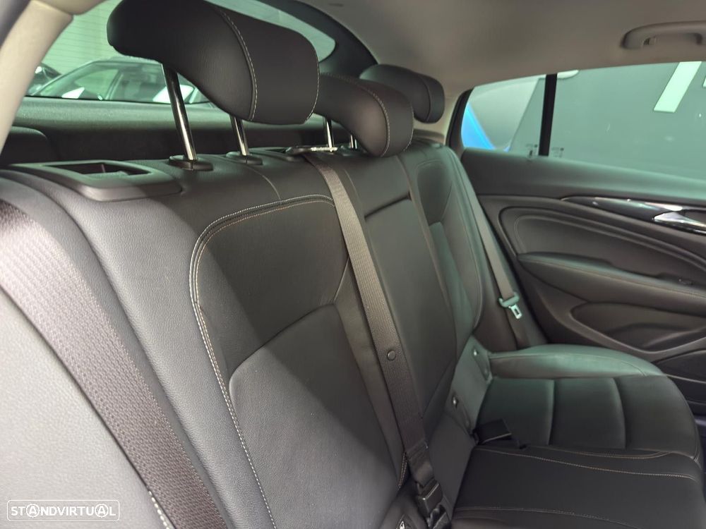 Opel Insignia Grand Sport 1.6 CDTi Ultimate - 36