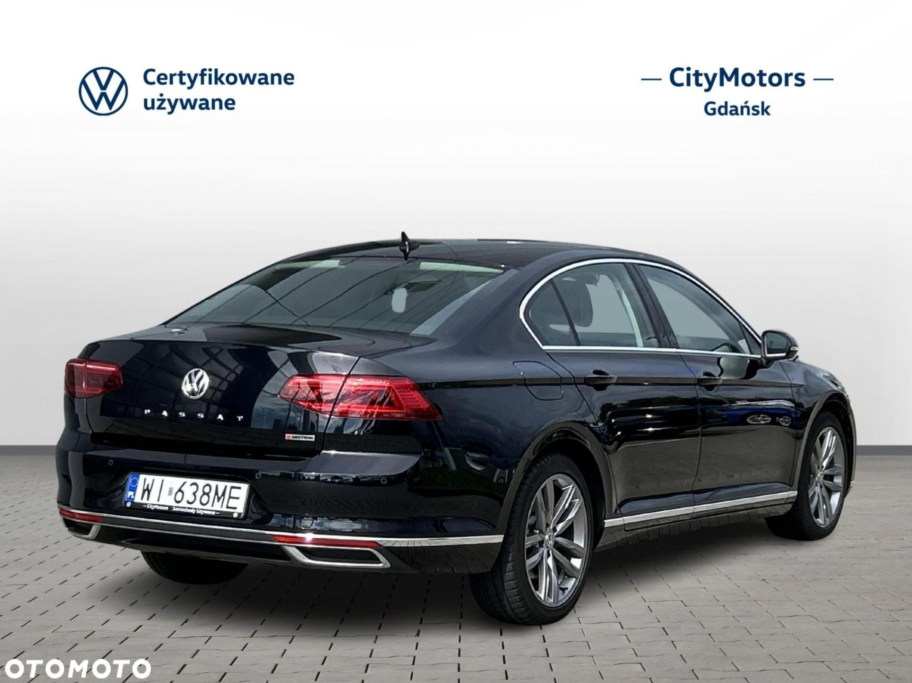 Volkswagen Passat - 4
