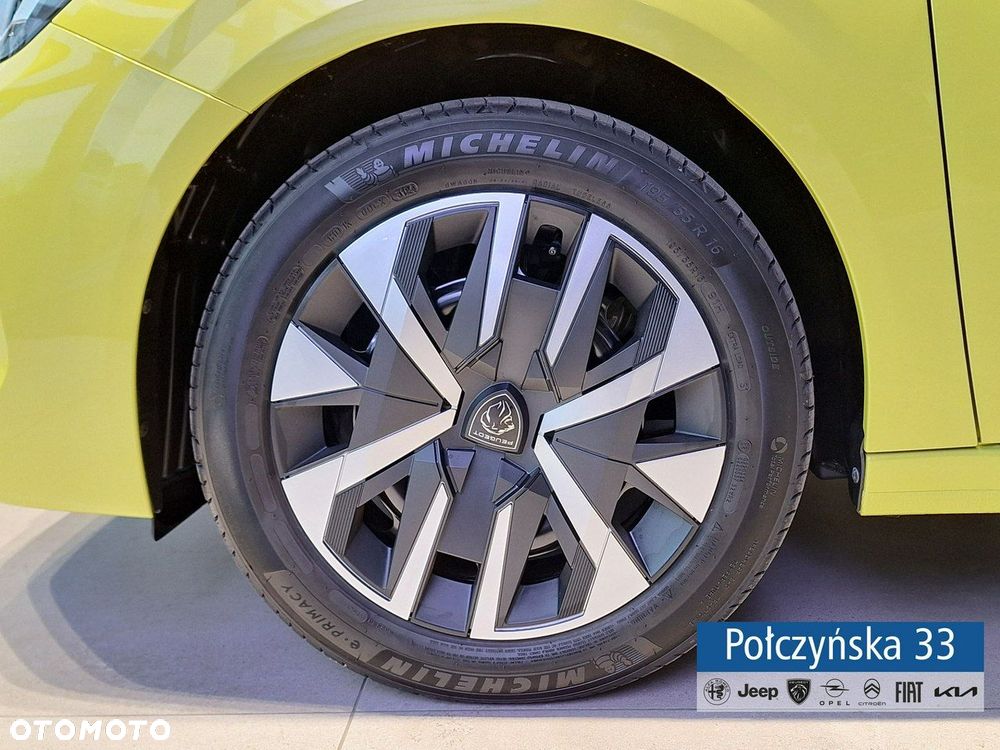 Peugeot 208 - 16