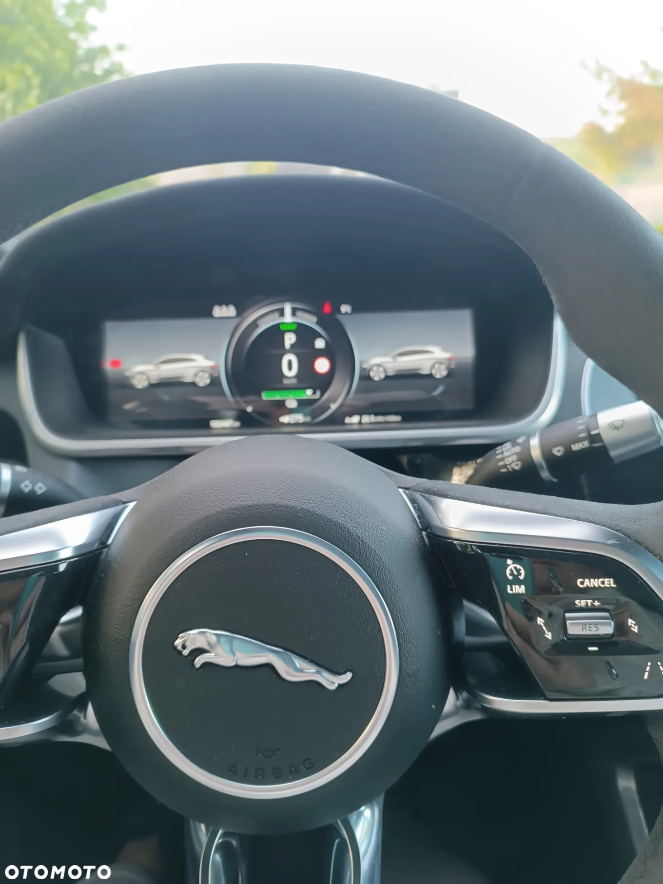 Jaguar I-Pace EV400 AWD HSE - 6