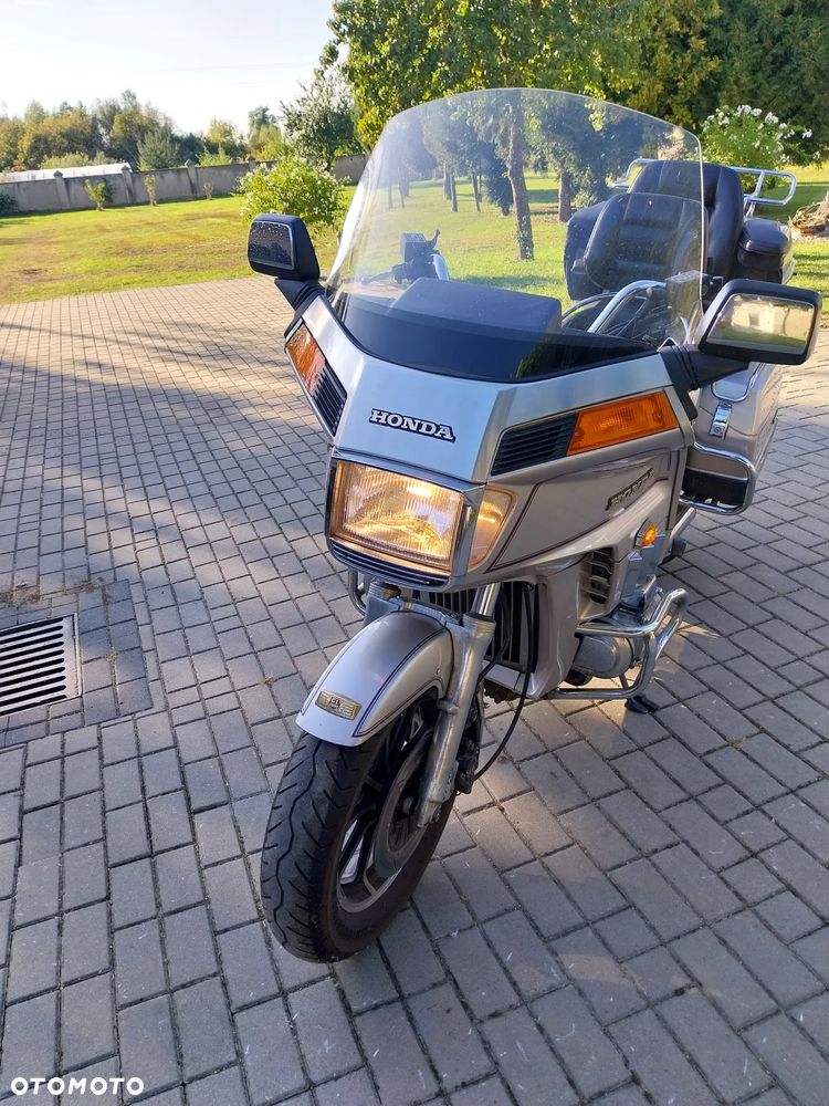 Honda GL - 3