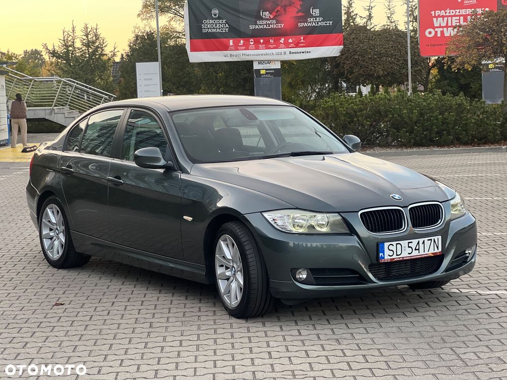 BMW Seria 3 318d - 3