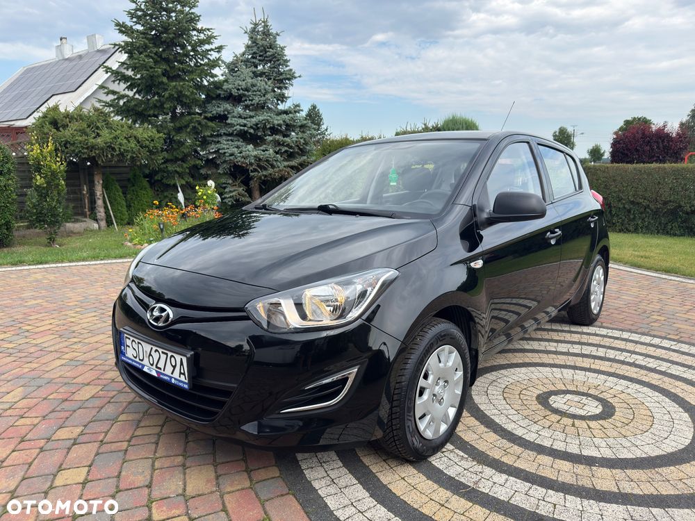 Hyundai i20 - 18