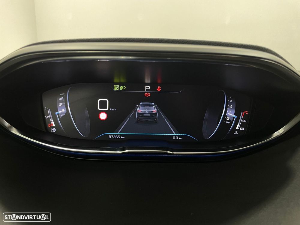 Peugeot 3008 1.2 PureTech Allure EAT8 - 33