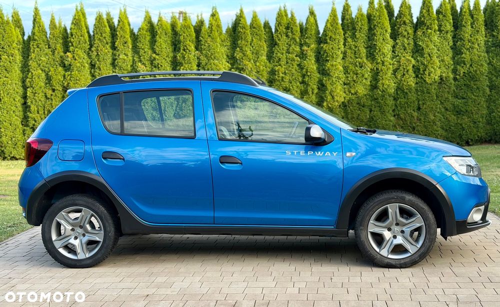 Dacia Sandero Stepway TCe 90 (S&S) Celebration - 22