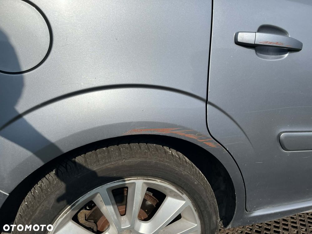 Opel Zafira 1.9 CDTI - 7