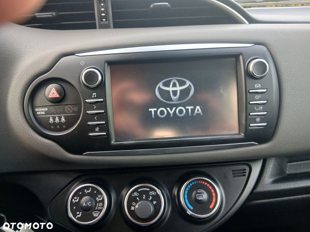 Toyota Yaris 1.5 Selection - 5