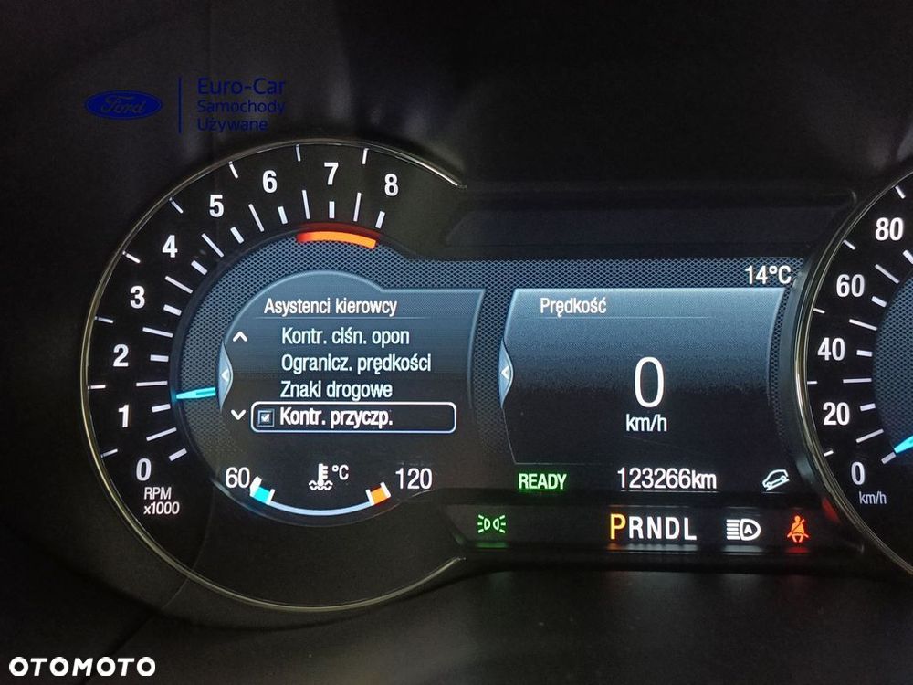 Ford S-Max 2.5 Duratec FHEV TITANIUM - 23