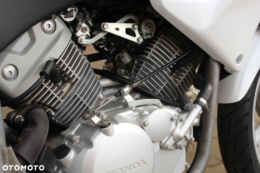 Honda Varadero - 16