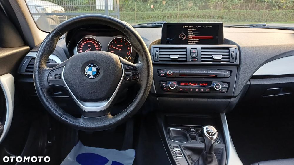 BMW Seria 1 118d Sport Line - 13