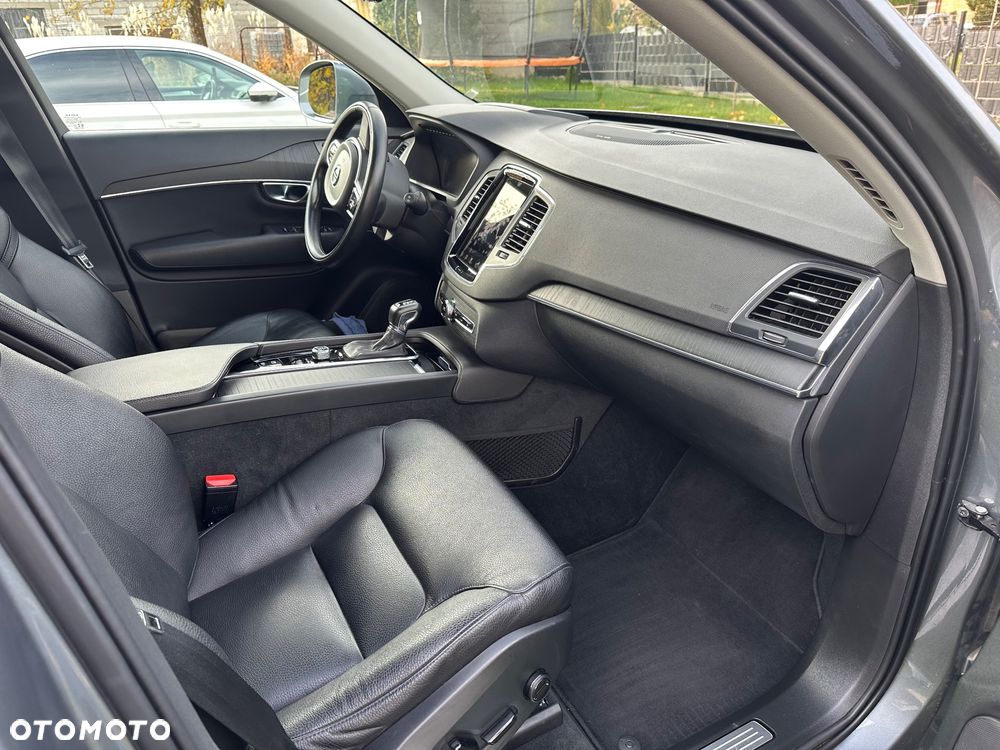 Volvo XC 90 T6 AWD Momentum 7os - 11