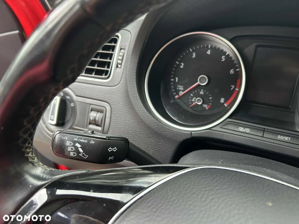 Volkswagen Polo - 35