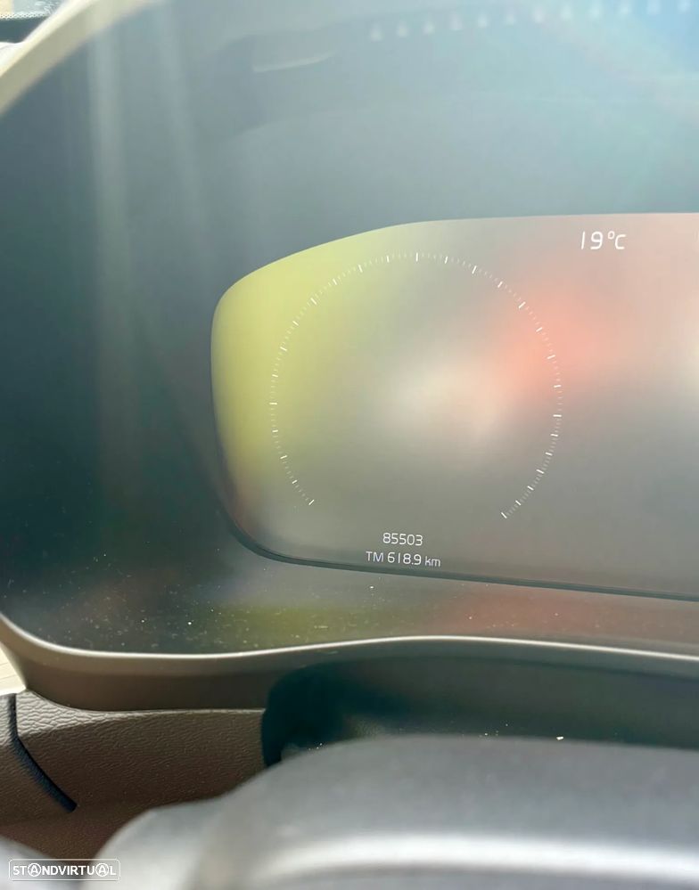 Volvo XC 40 1.5 T3 - 12