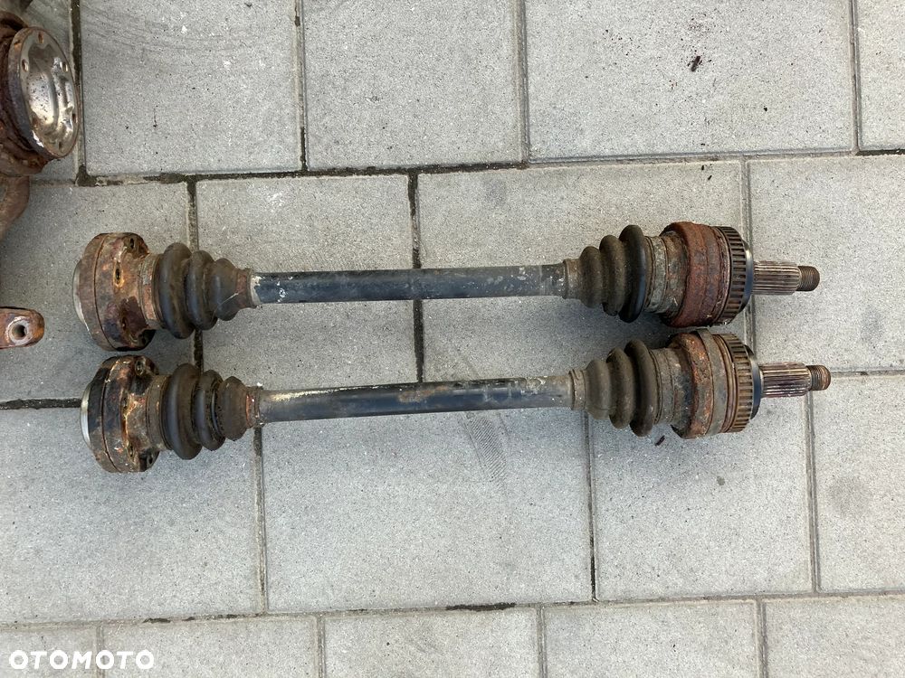 DYFERENCJAŁ BMW E30 3,38 E36 COMPACT PRZEBIEG 150 tys.km !!!! PÓŁOŚ DYFER MOST PÓŁOSIE - 6