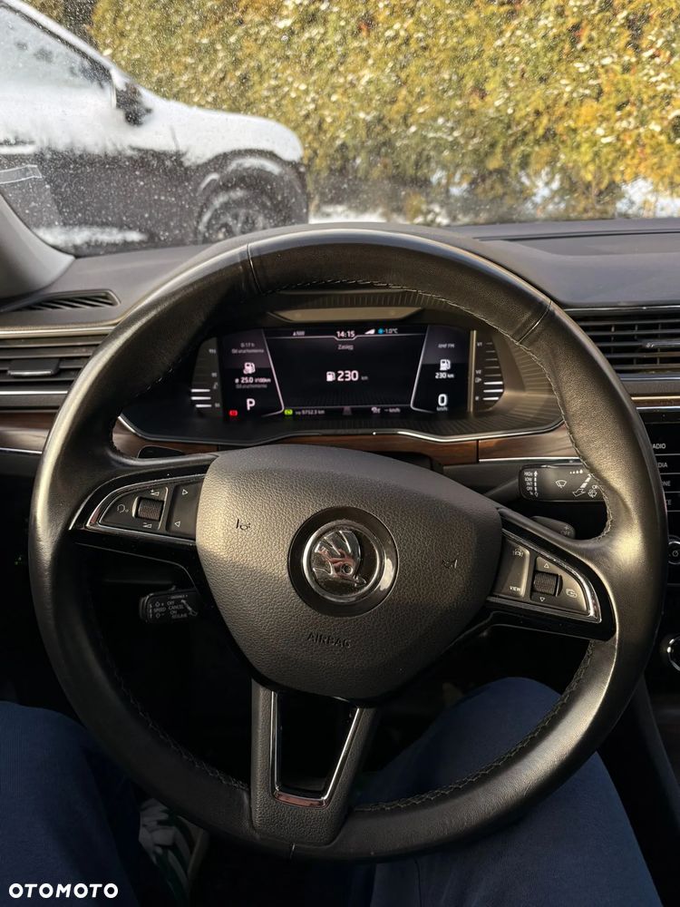 Skoda Superb 2.0 TSI 4x4 Scout DSG - 13