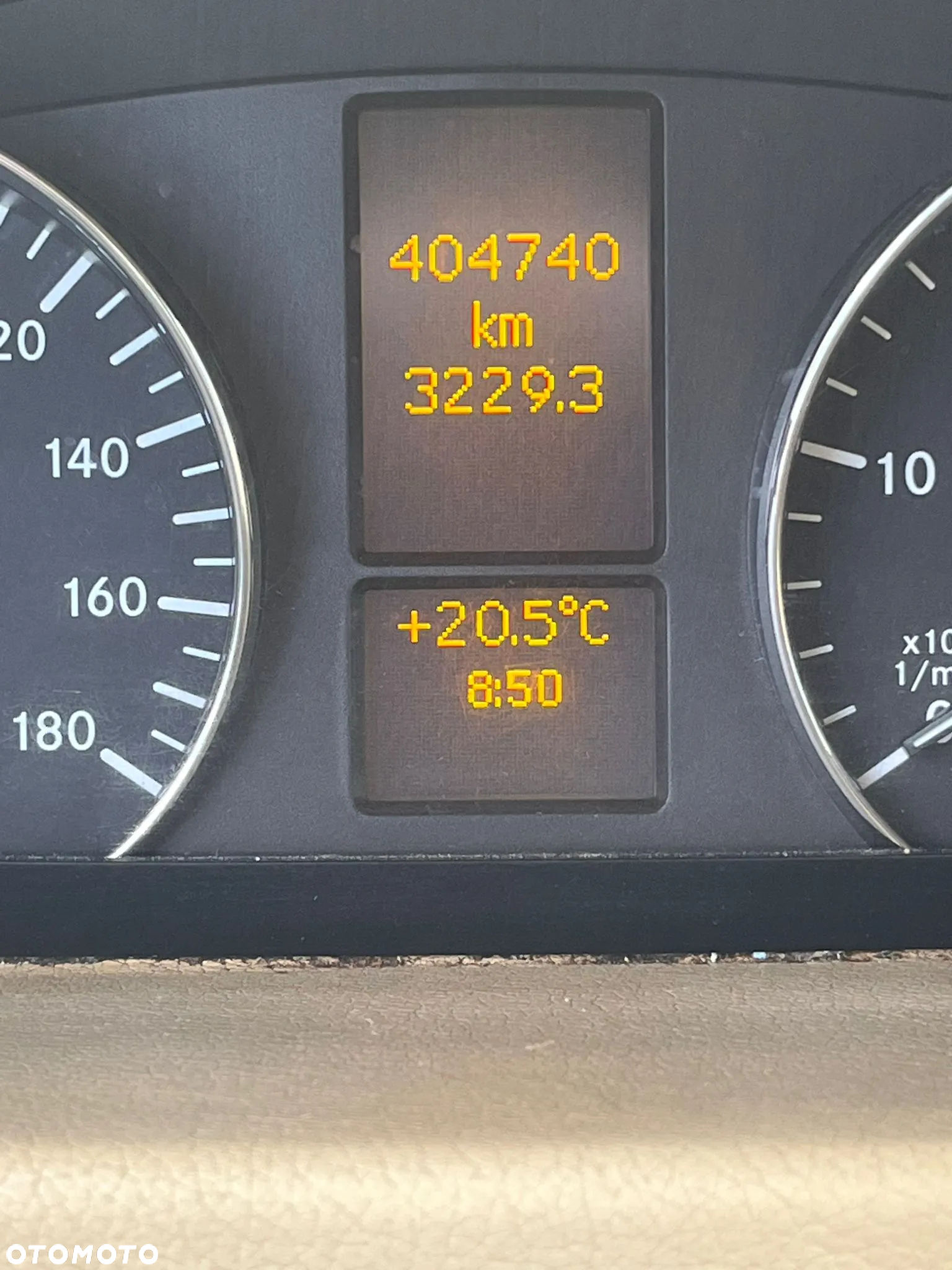 Mercedes-Benz Sprinter - 6