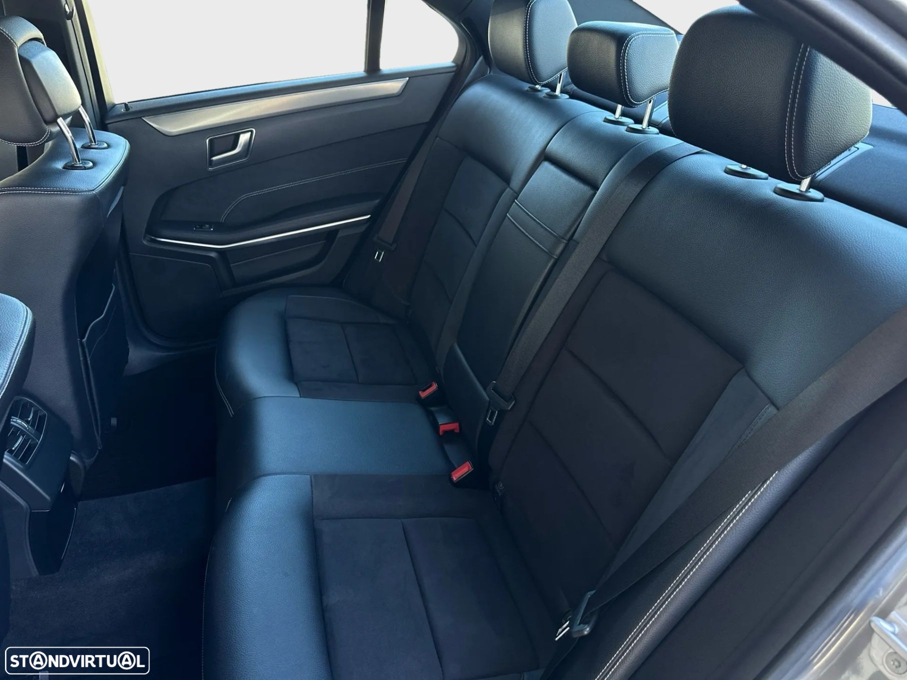 Mercedes-Benz E 300 Bluetec Hybrid Elegance - 10