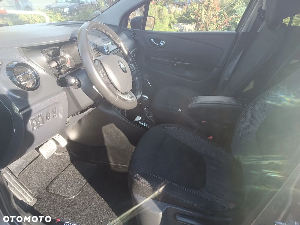 Renault Captur - 14