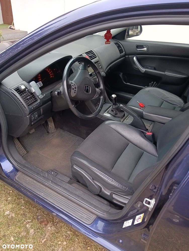 Honda Accord - 2