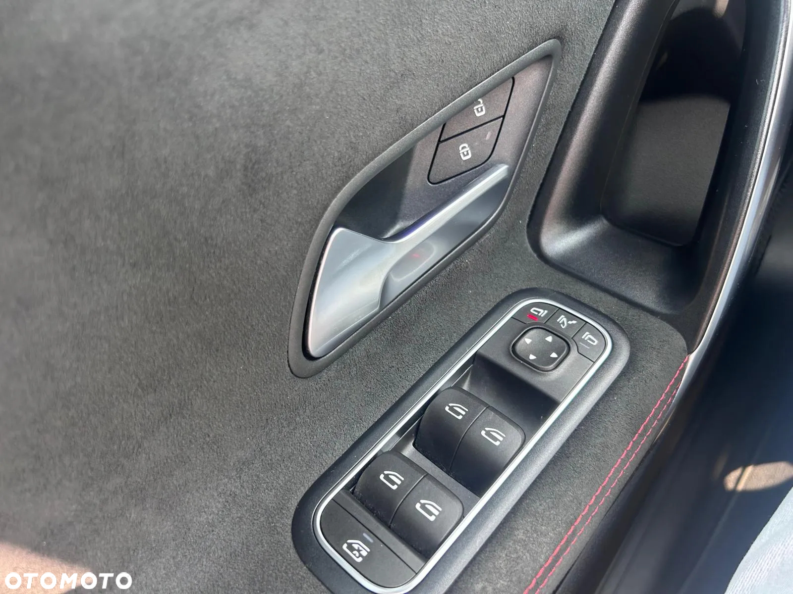 Mercedes-Benz Klasa A 200 AMG Line 7G-DCT - 13