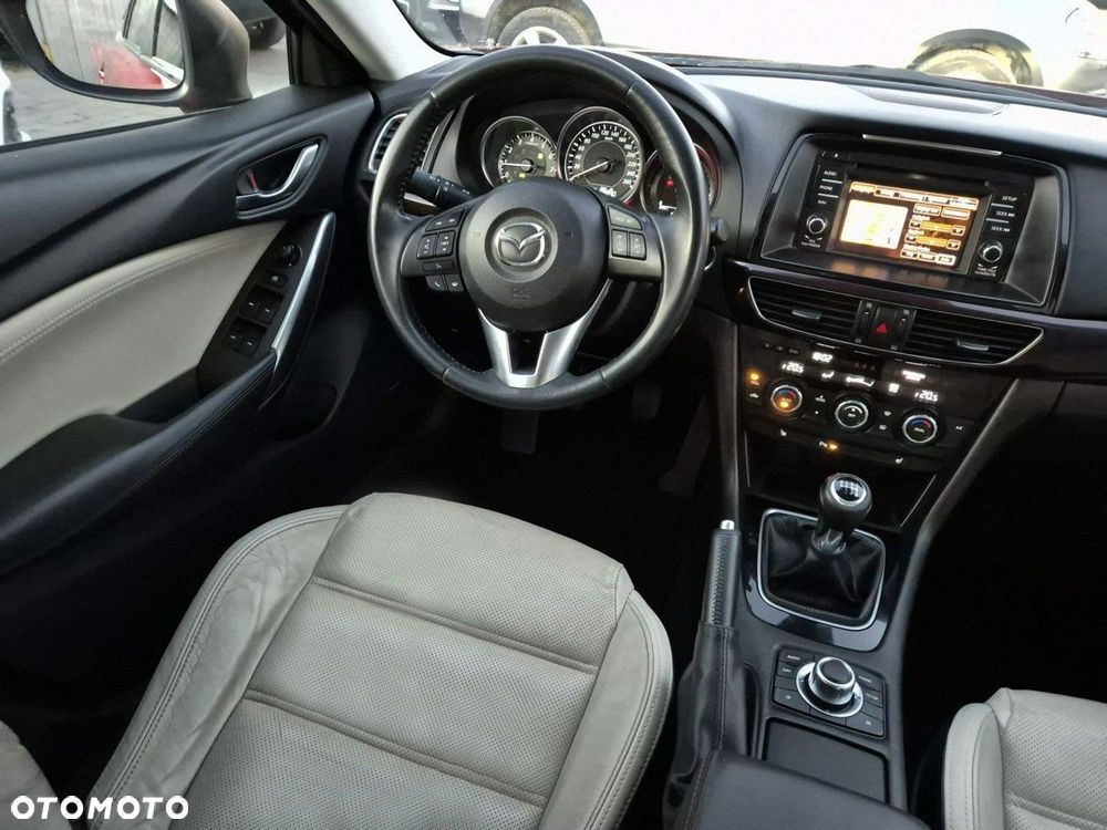 Mazda 6 - 25