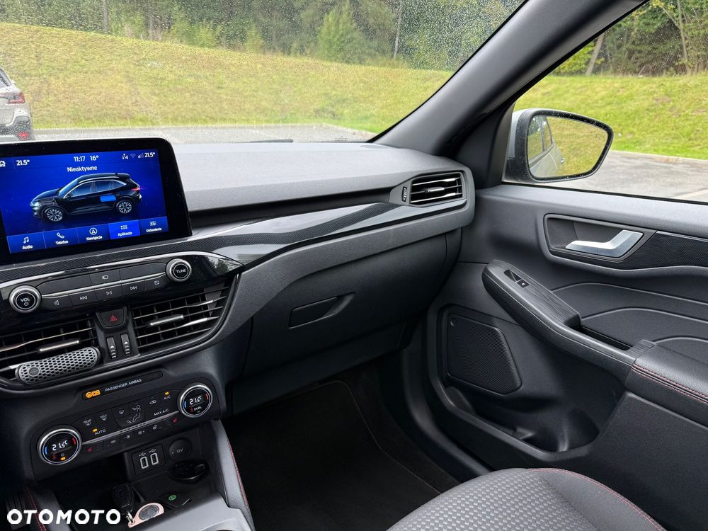 Ford Kuga - 17