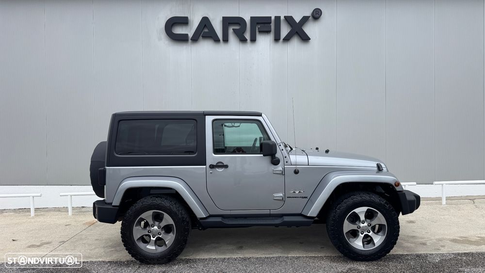 Jeep Wrangler - 1
