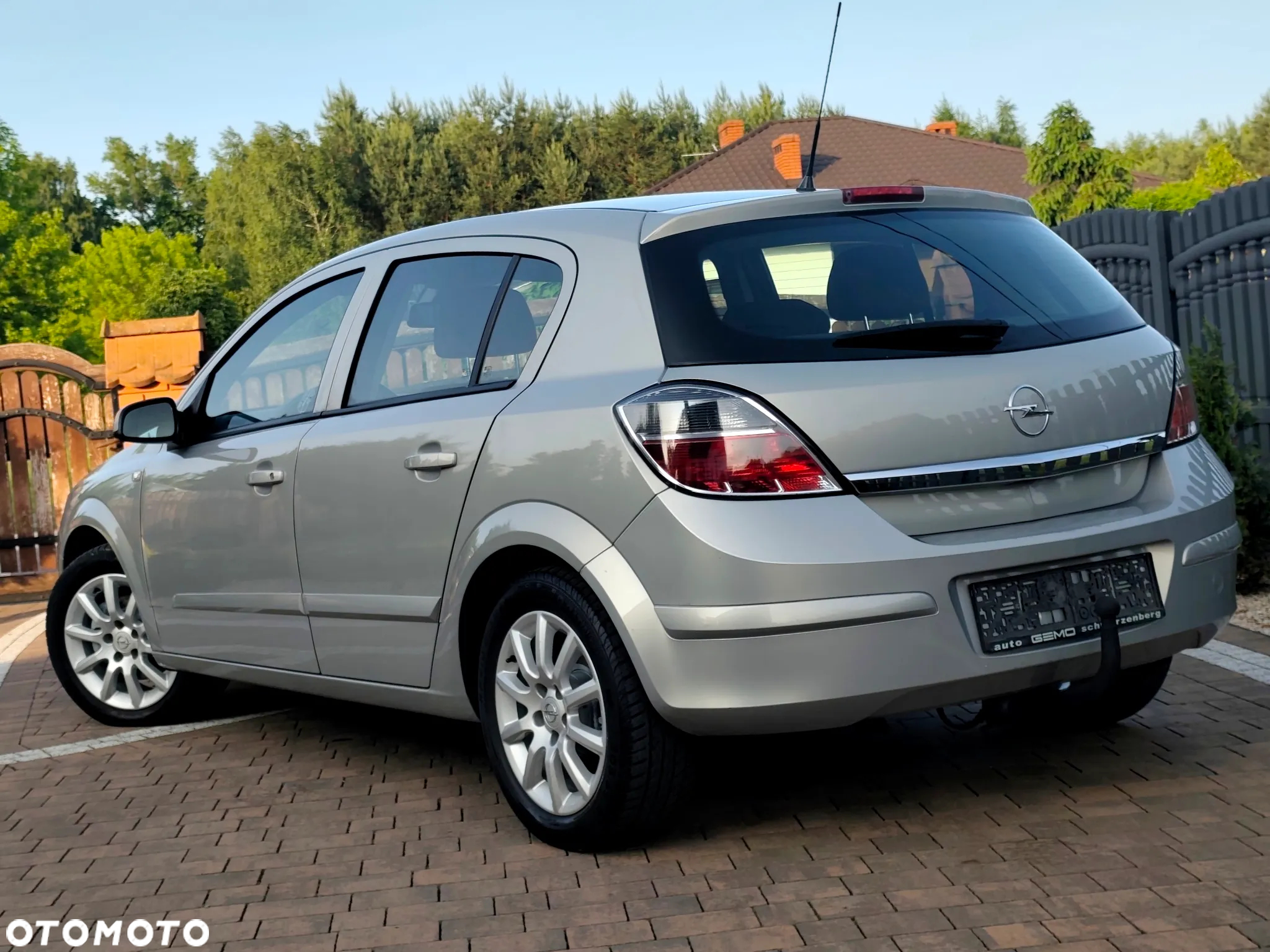 Opel Astra 1.6 - 14