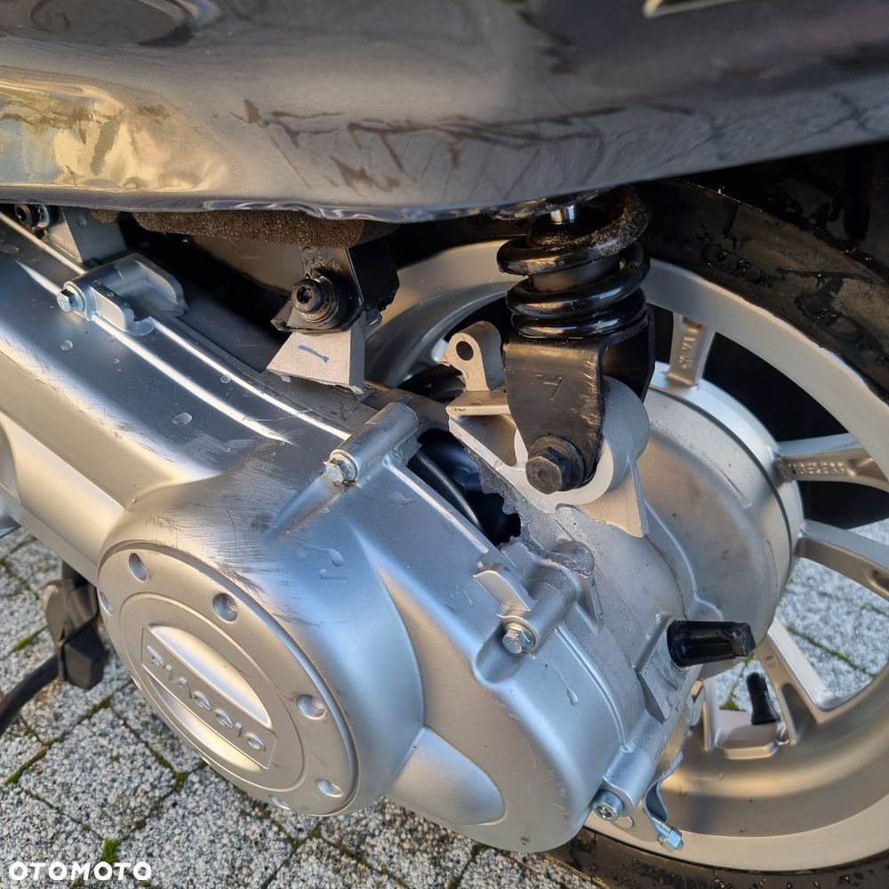 Vespa Primavera - 14