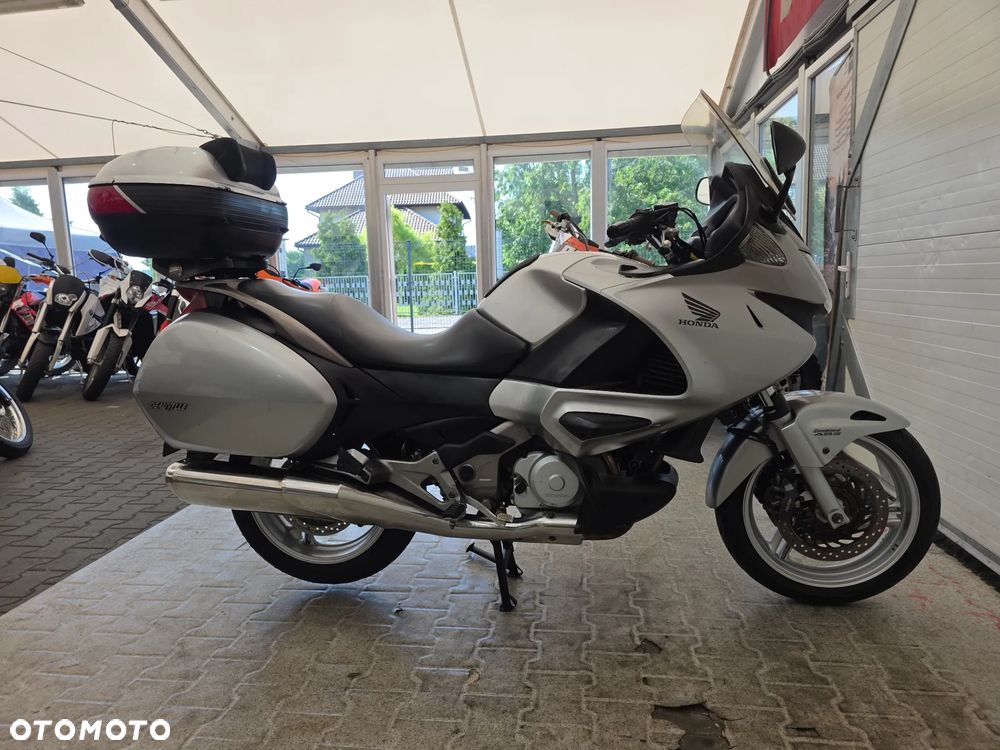 Honda NTV - 9