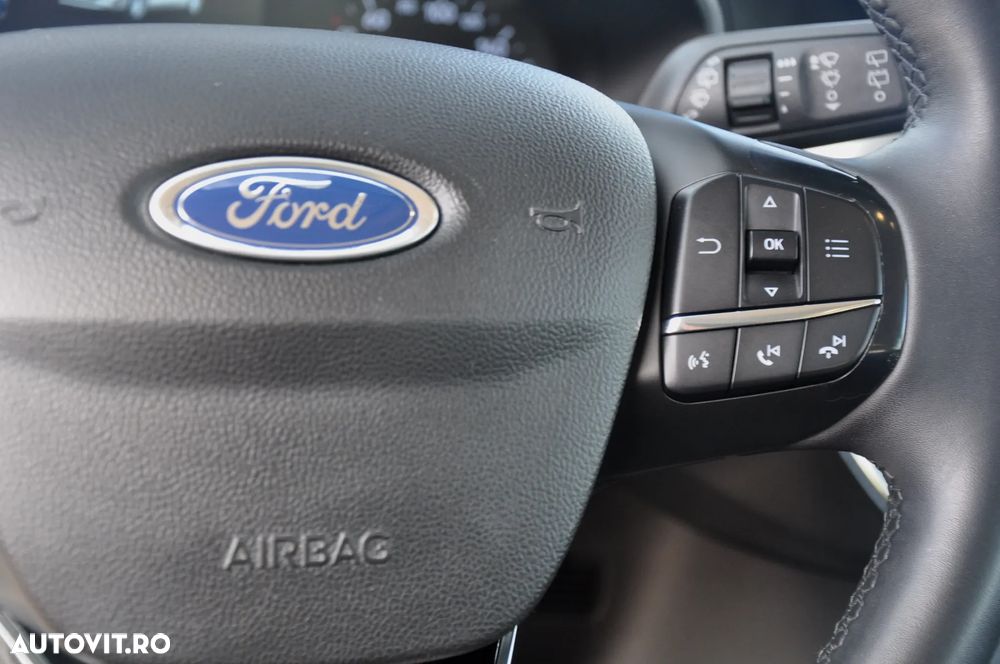 Ford Focus 1.5 EcoBlue Titanium Business - 23