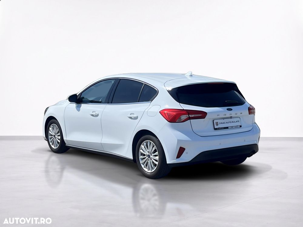 Ford Focus - 5