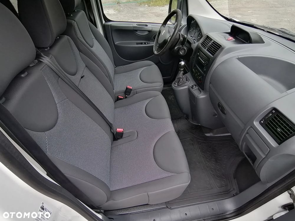 Peugeot Expert - 16