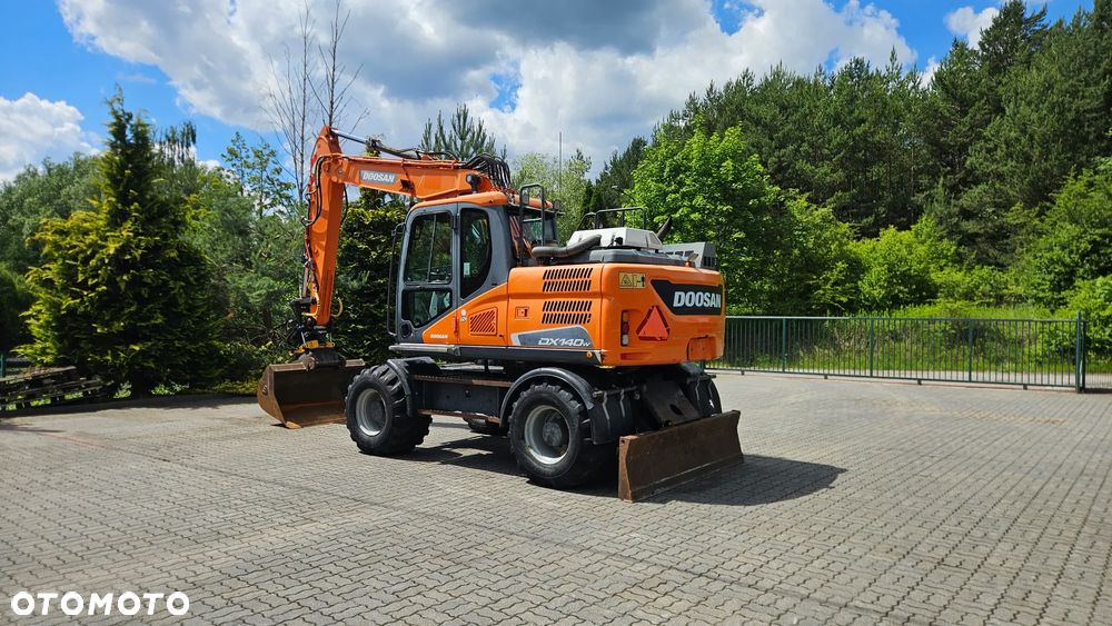 Doosan DX140W-5 - 1