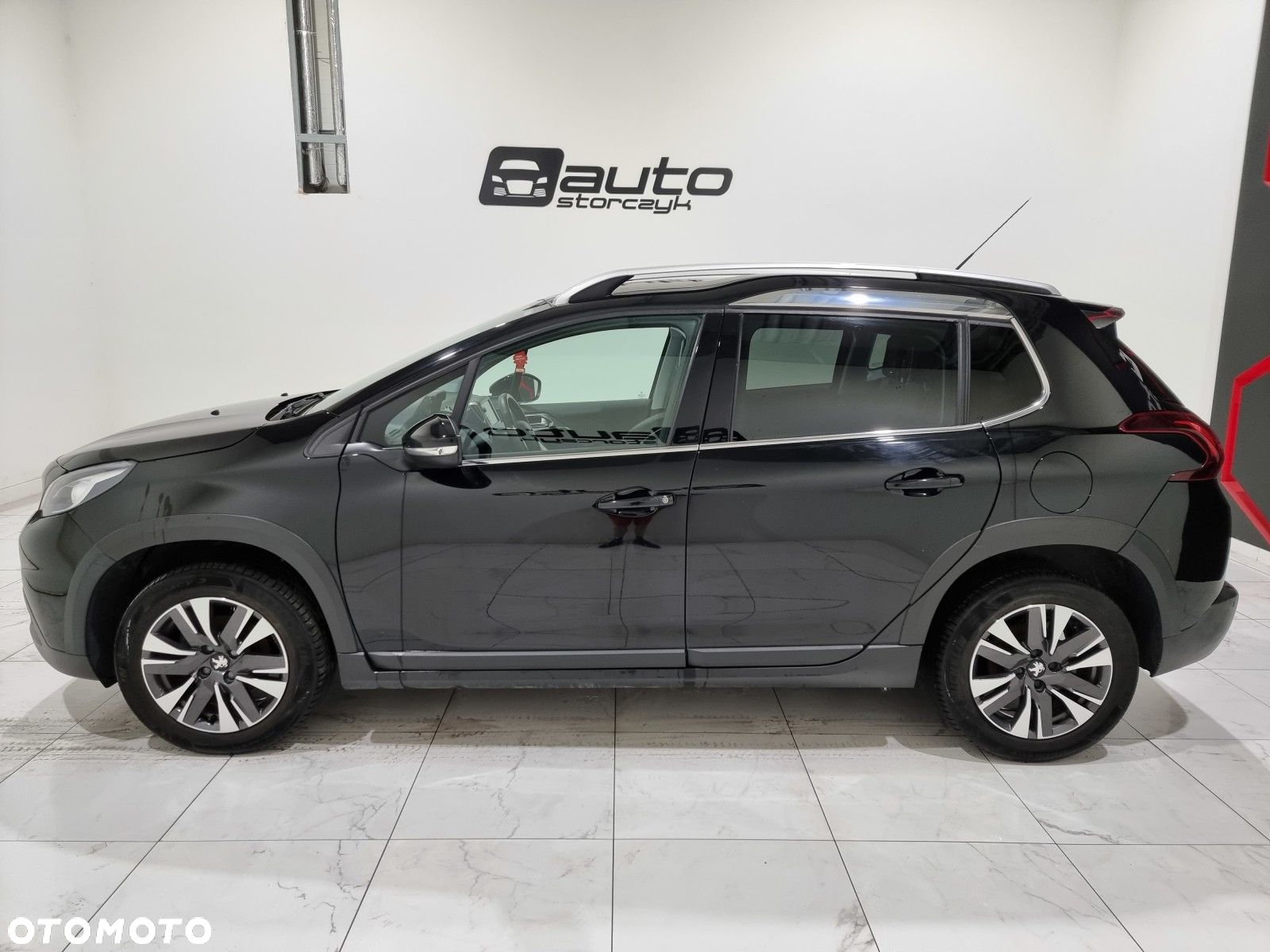 Peugeot 2008 - 9