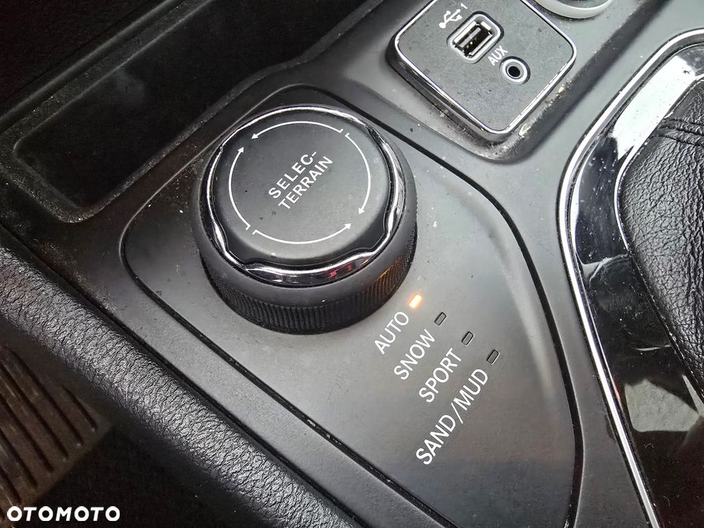 Jeep Cherokee 2.0 T Active Drive I Automatik Overland - 23