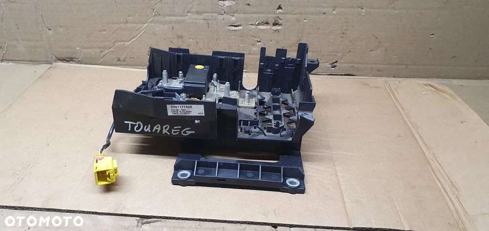 Skrzynka bezpieczników Touareg 3.0 TDI 7L0937548C - 3