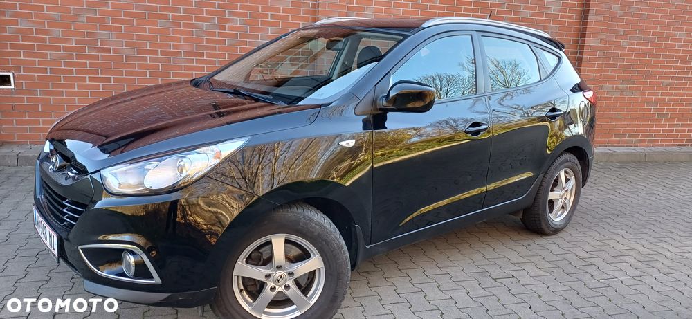 Hyundai ix35 1.7 CRDi 2WD blue Finale Silver - 12