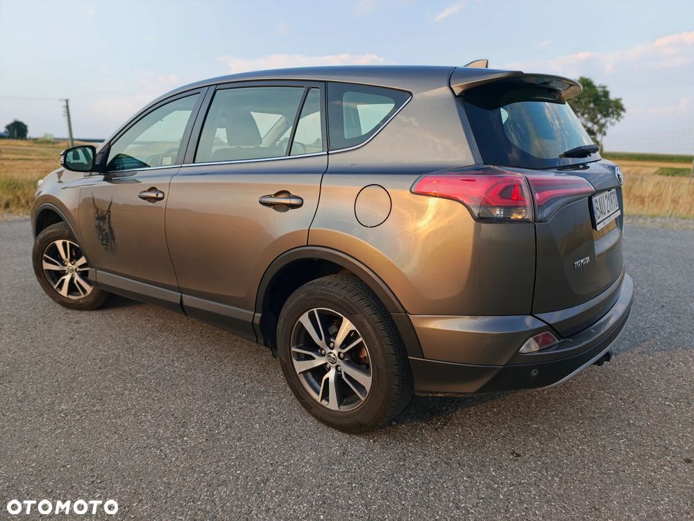 Toyota RAV4 2.0 Active 4x4 - 21