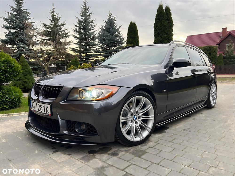 BMW Seria 3 330i Edition Sport - 12