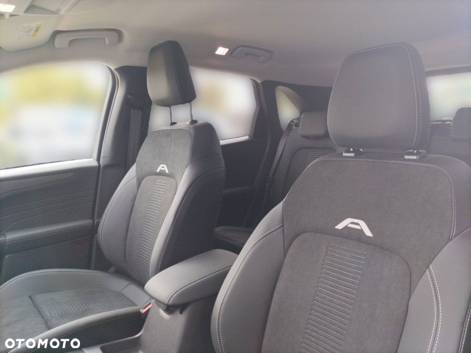 Ford Kuga - 11