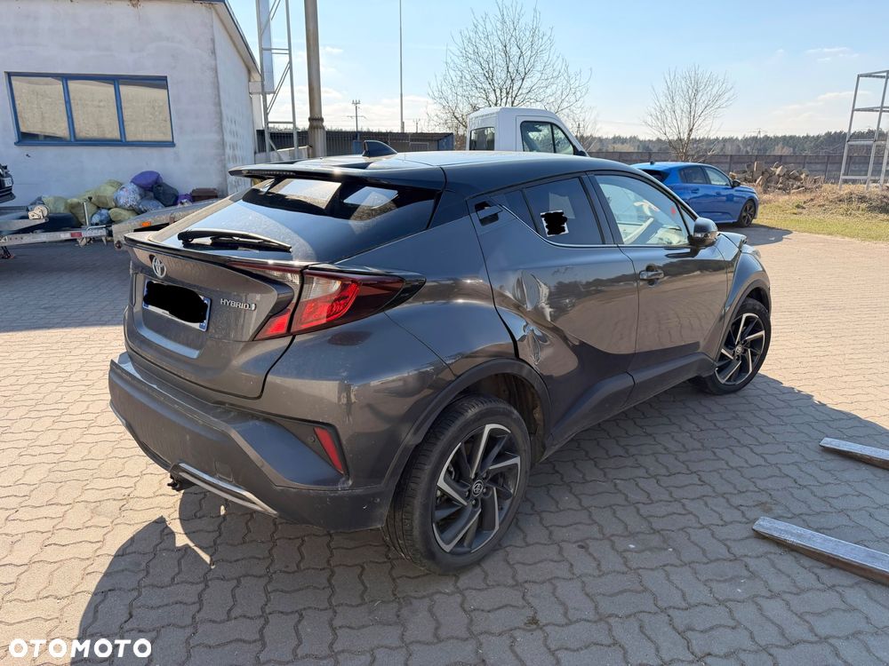Toyota C-HR 2.0 Lounge - 1