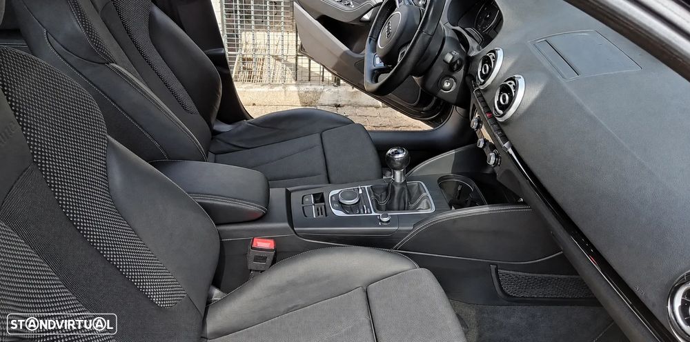 Audi A3 Sportback 1.6 TDI (clean diesel) S line Sport Pack - 6
