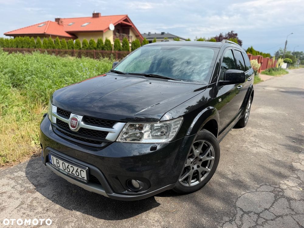 Fiat Freemont 2.0 Multijet Black Code AWD - 3