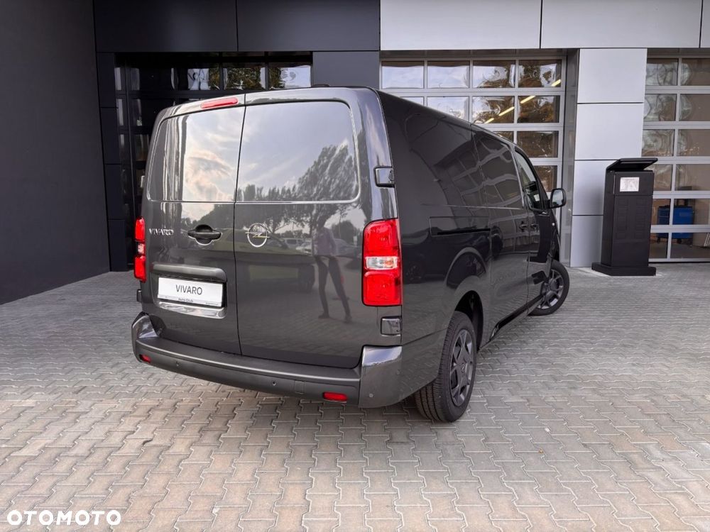 Opel Vivaro - 8