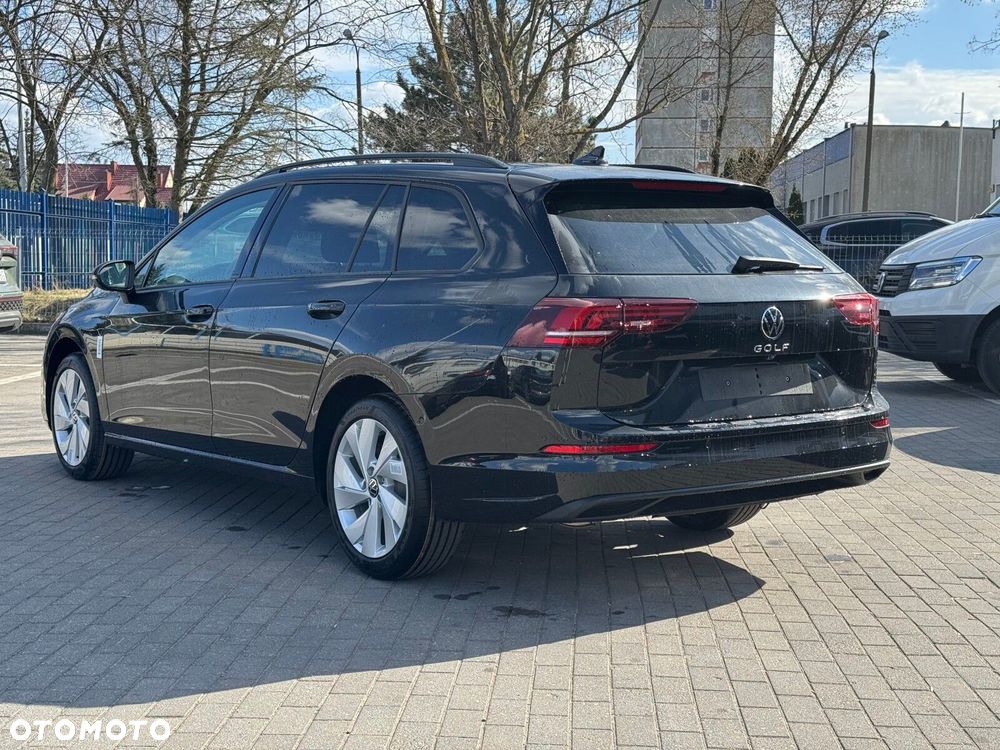 Volkswagen Golf - 16