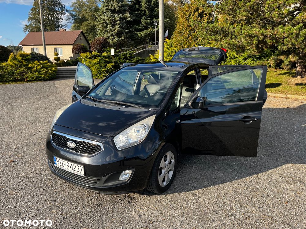 Kia Venga - 5