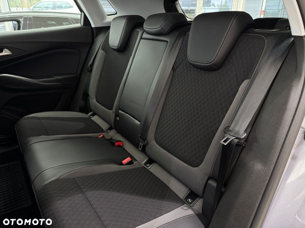 Opel Grandland X - 13